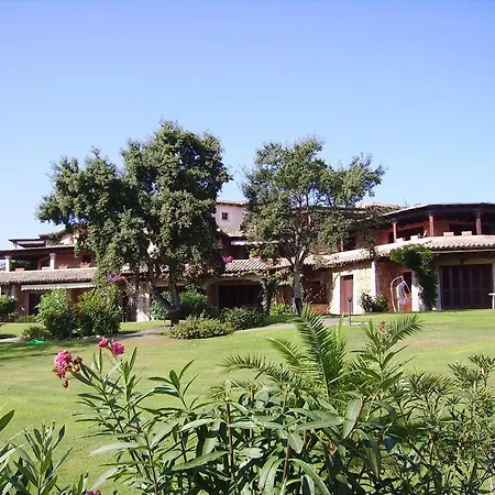 Ξενοδοχείο με διαμερίσματα Villaggio Residenziale *